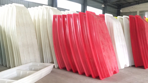 ซื้อ ผลิตภัณฑ์พลาสติกขึ้นรูปแบบหมุนสีแดงขาว / เรือพลาสติกตกปลา online manufacture