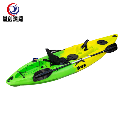 ประเภทที่กําหนดเองของเก้าอี้สําหรับการหมุนหมุน Kayak With Customized Cockpit Size